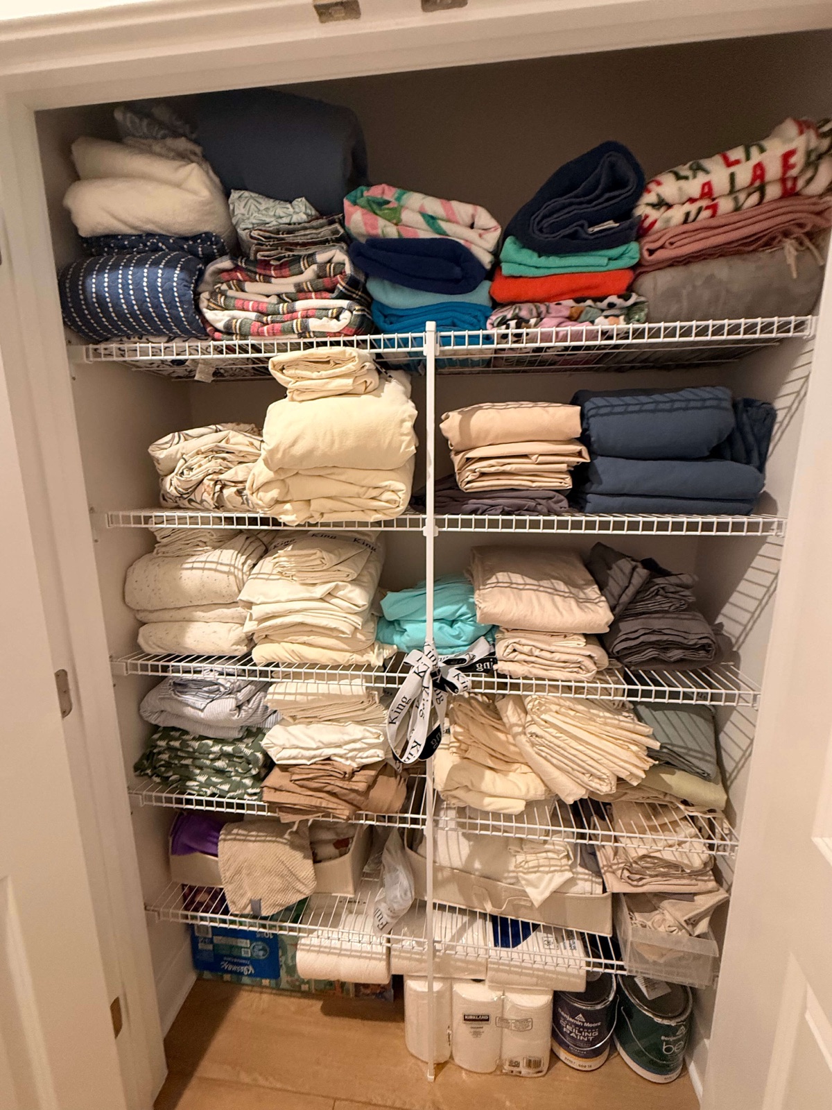 Home before organizing, comparison 6
